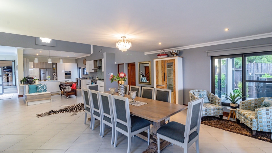 5 Bedroom Property for Sale in Oranjeville Free State